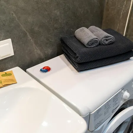 Appartement Grzybowska With Parking - By Rentujemy