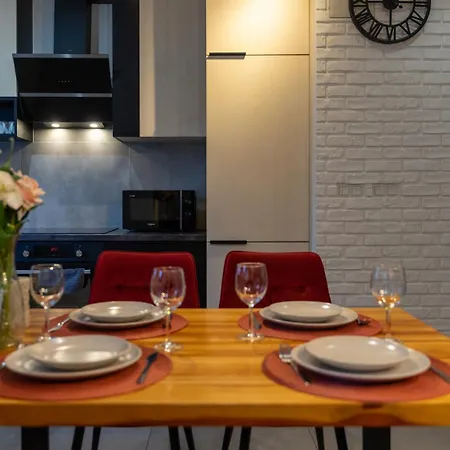 דירה Grzybowska With Parking - By Rentujemy *