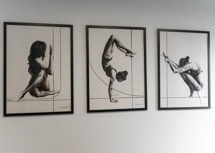 Grzybowska With Parking - By Rentujemy Lejlighed Warszawa